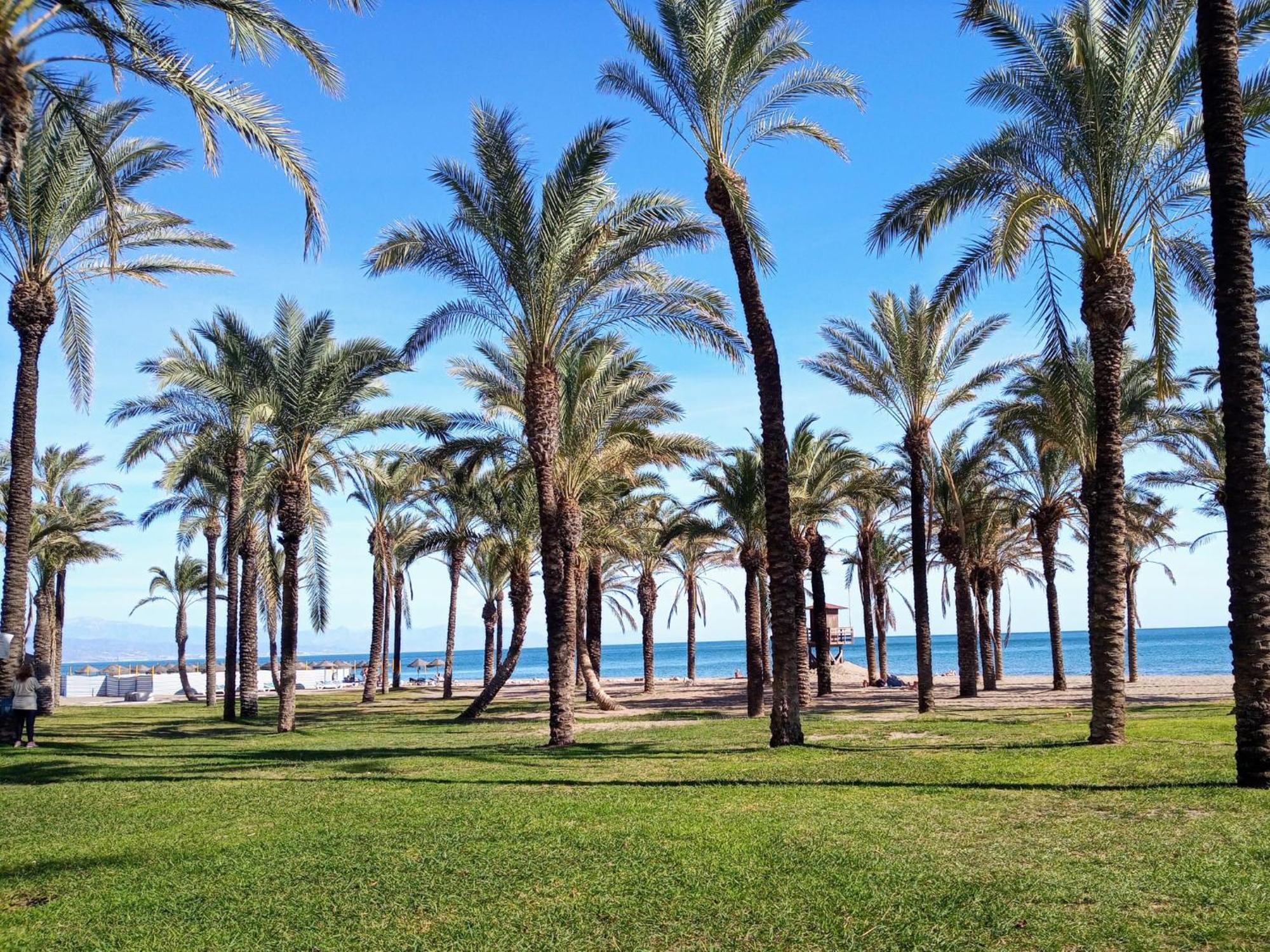 La Carihuela A 5 Minutos De La Playavistas Al Mar Apartment Torremolinos Bagian luar foto